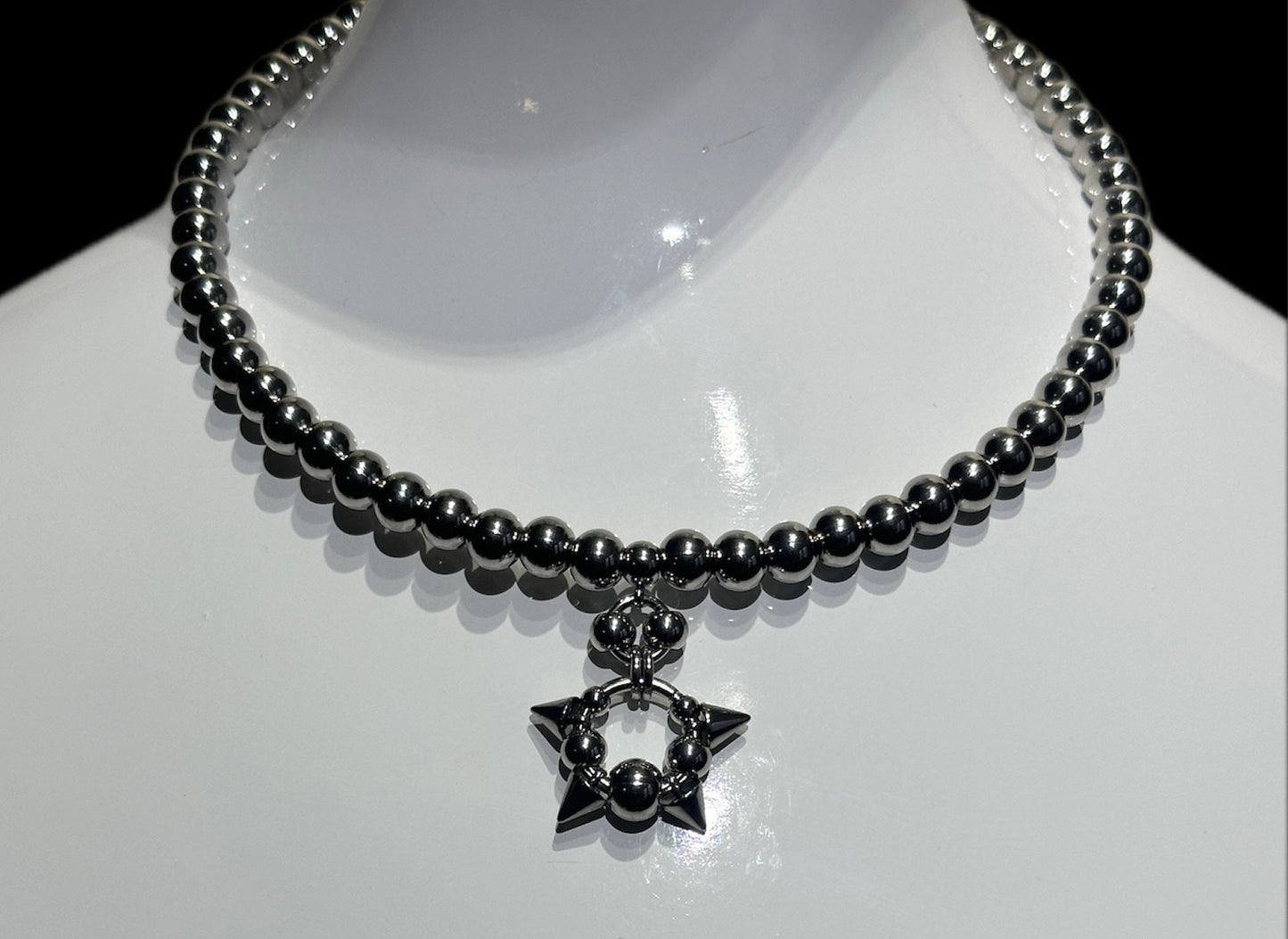 ATLAS BALL CHOKER